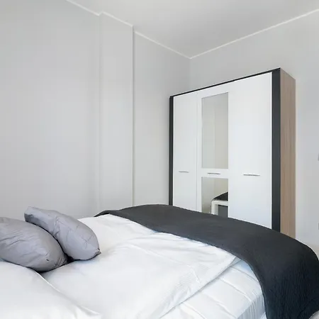 Urban Nest In Center Apartament